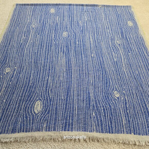 NWOT Inouitoosh Wool Scarf Blue Wood Grain Tree Bark - Picture 8 of 13